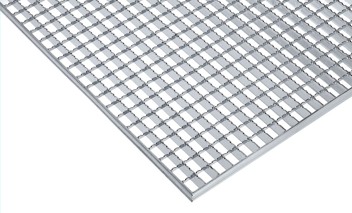 Pressrost-Stufen, Stahl S235JR, Maschenweite 30 x 30, verzinkt, rutschhemmend, Trag- u. Füllstäbe gekerbt (R12)  XP 30 x 2 / 33 x 33 (TS) 600mm x (QS) 240mm